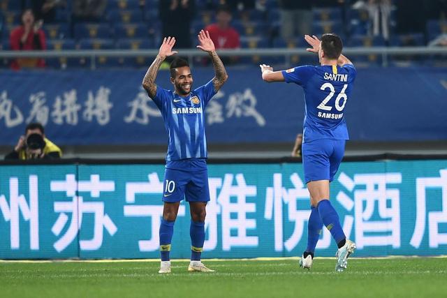 斯图尔特26+7美国女篮力克比利时 梅斯曼24分